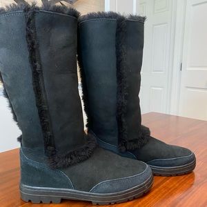 sunburst uggs black and grey